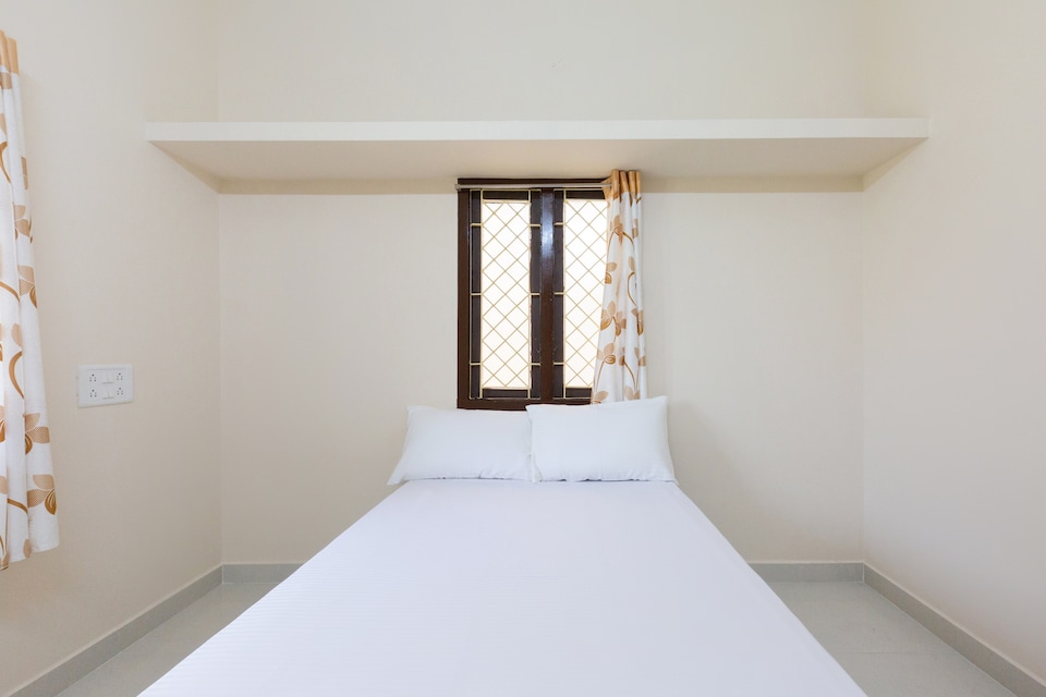 SPOT ON 44527 Rajeshwari Residency, Guduvancherry, Chennai