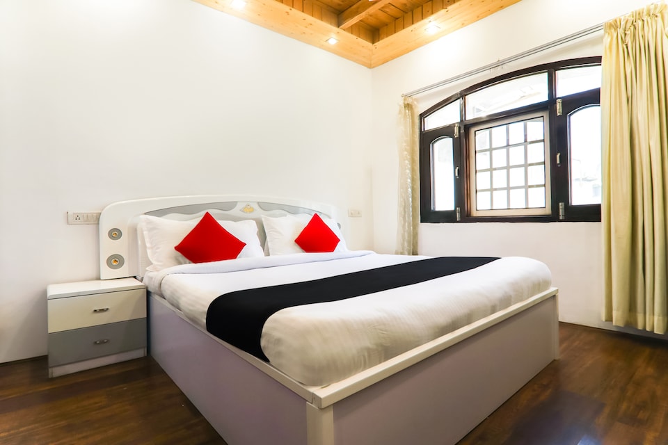 Capital O 44536 Hotel PC Palace, Kargil, Kargil