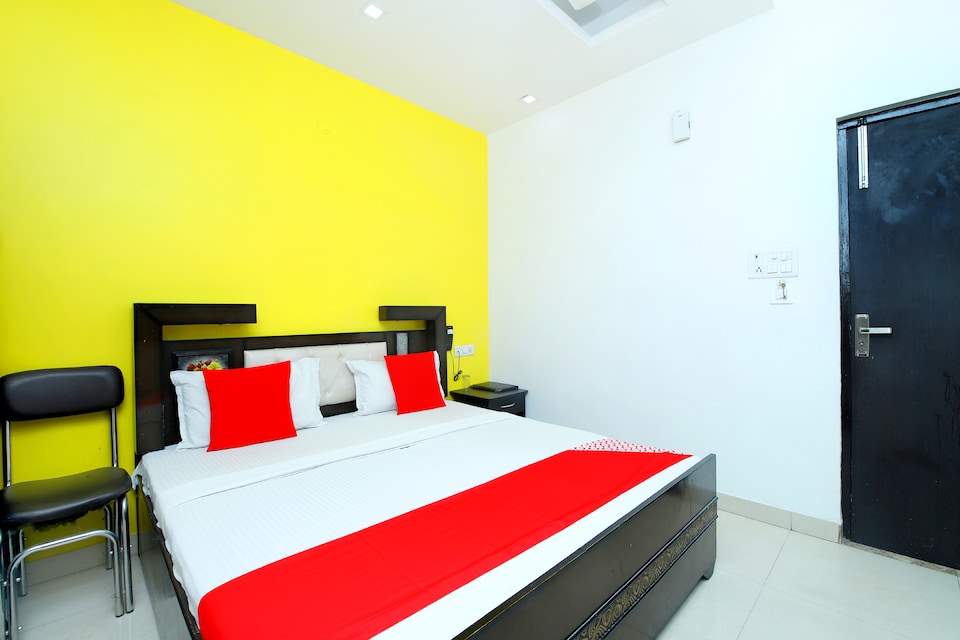 OYO 44541 Hotel Nanda, Sultan Pind Gate Amritsar, Amritsar