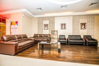 OYO 194 Mermaid Beach Hotel