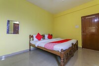 OYO Alister Guest Hose Near Baga Beach