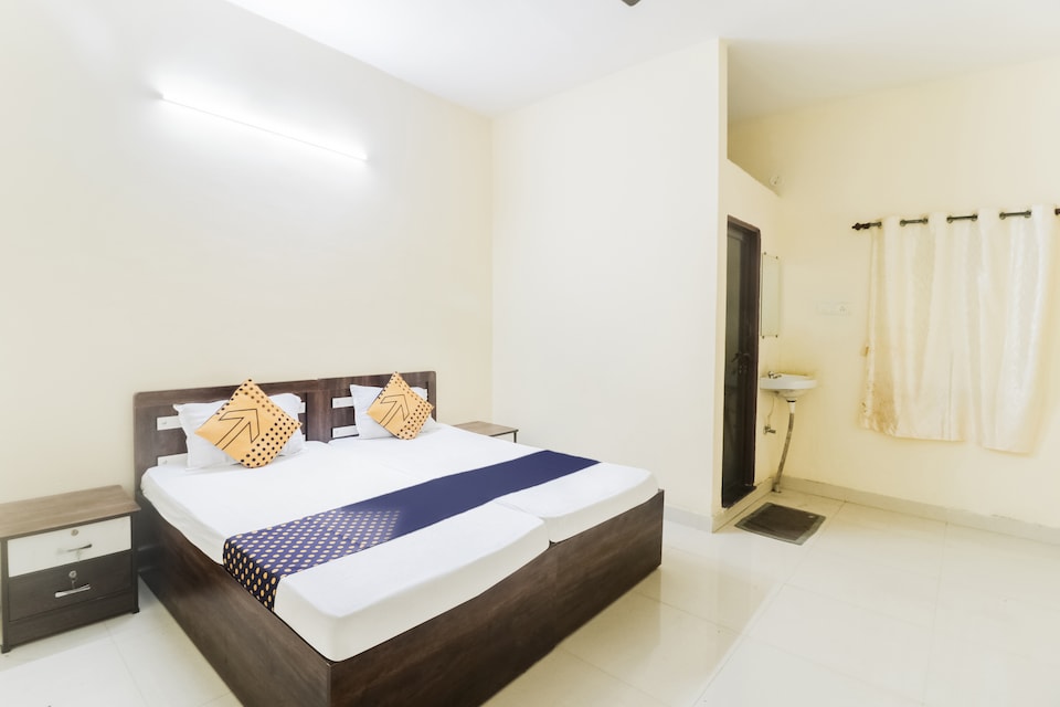 SPOT ON 44561 Hotel Stay Inn, Tatibandh Road, Raipur