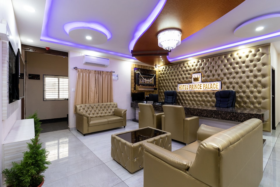 OYO 44581 Prince Palace, Kengeri - Rajarajeshwari Nagar Bangalore-II, Bangalore