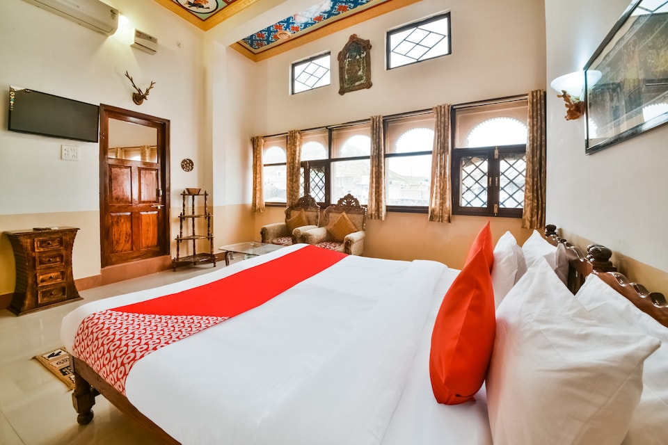 OYO 44604 Jhankar Mansion, Kota, कोटा