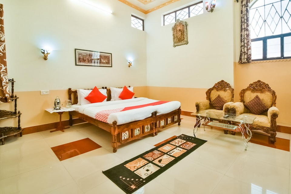 OYO 44604 Jhankar Mansion, Kota, कोटा