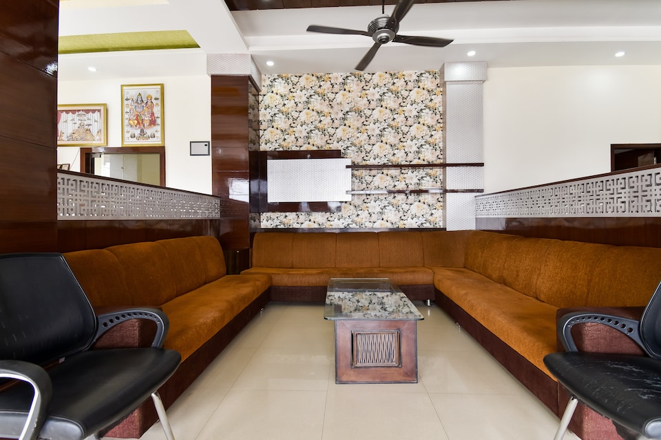 OYO 44607 Glorious Resort, Sikar Road Jaipur, Jaipur