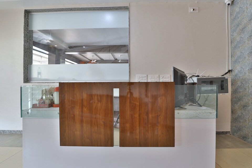 OYO 44642 Hotel Kheteshwar, Palanpur, Palanpur