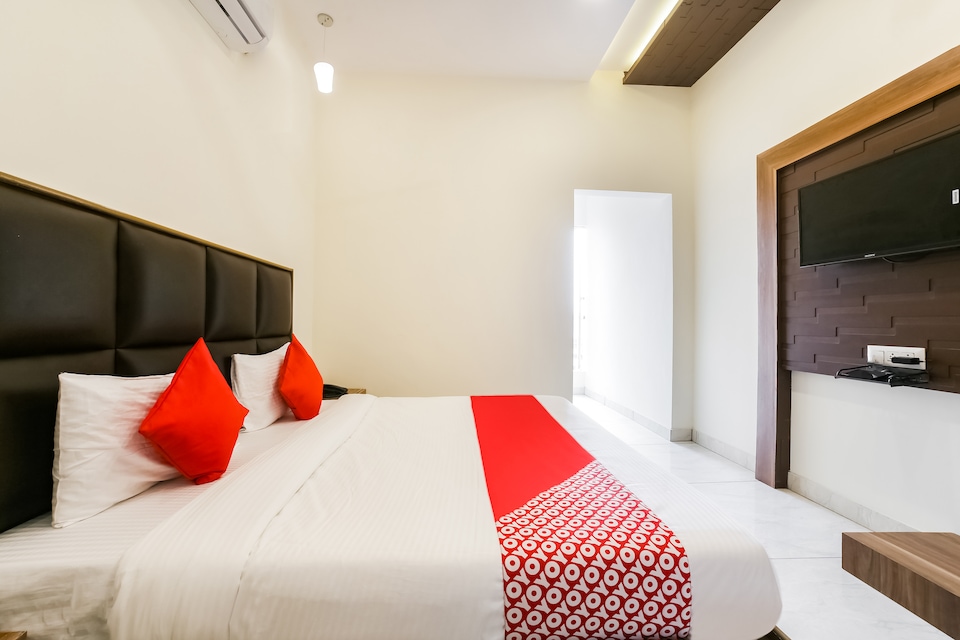 OYO 44643 Hotel Hn, Rewari, Rewari