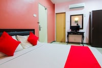 OYO 11343 Hotel Putra Iskandar