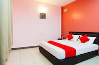 OYO 11343 Hotel Putra Iskandar