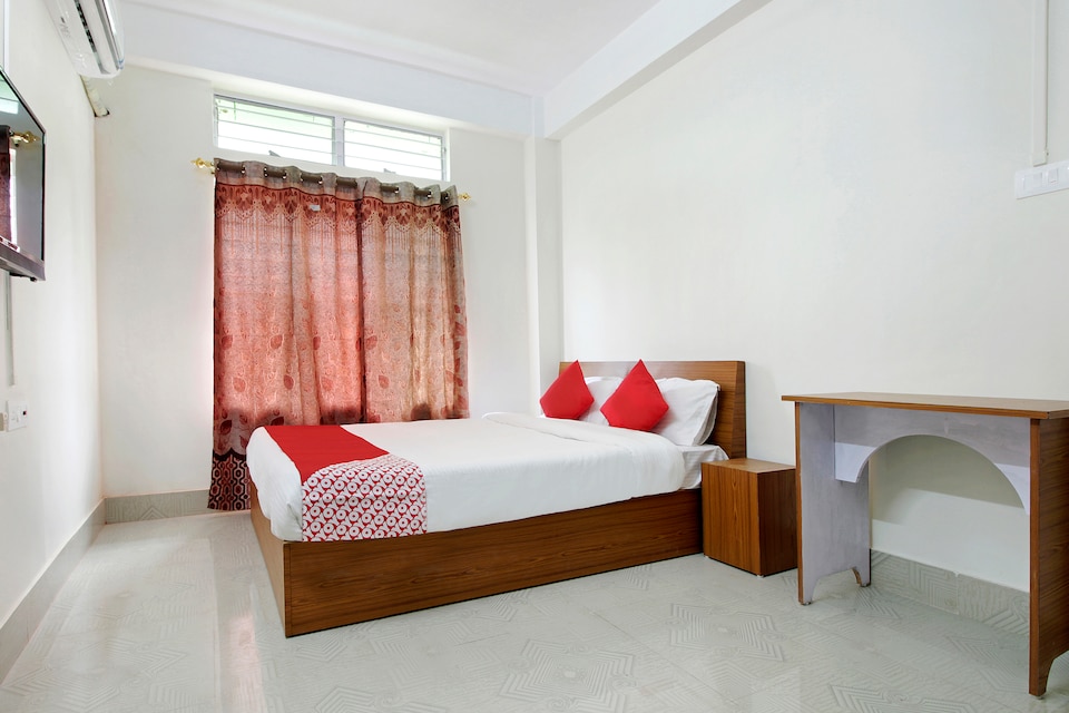 OYO 44696 Dhireswaraloy Guesthouse, Hatigaon Guwahati, Guwahati