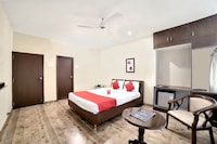 OYO Hotel Manar Luxury Suites Near Birla Mandir
