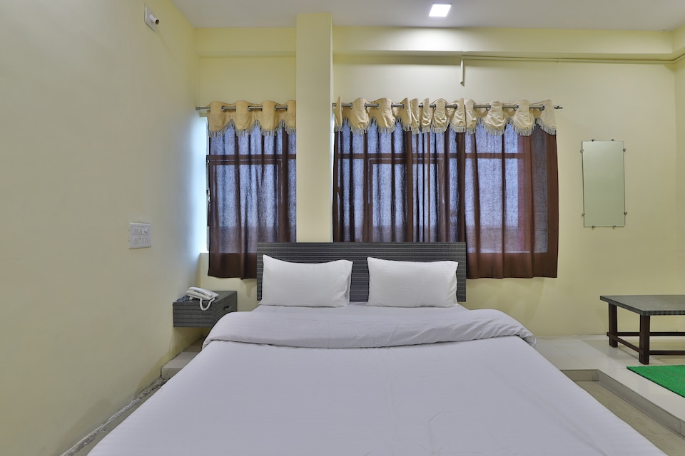 SPOT ON 44781 Hotel Shine Stay, Viramgam, Ahmedabad