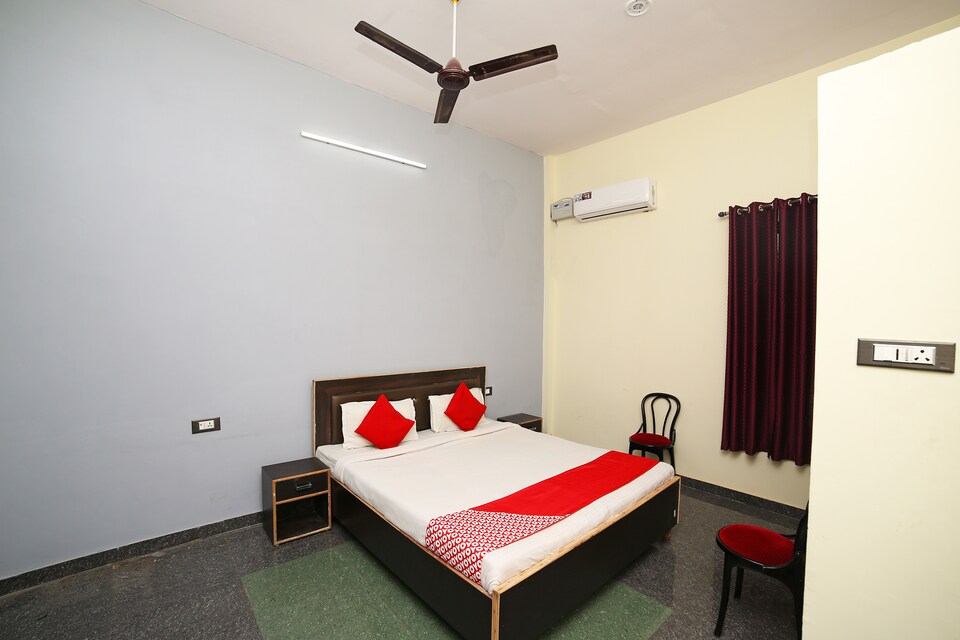 OYO 44792 Maharani Hotel, Tanakpur City, टनकपुर