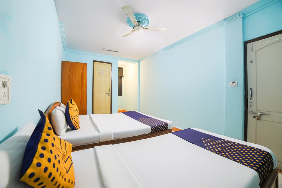 SPOT ON 44817 Sri Ram Guest House, Mehsana, Mehsana