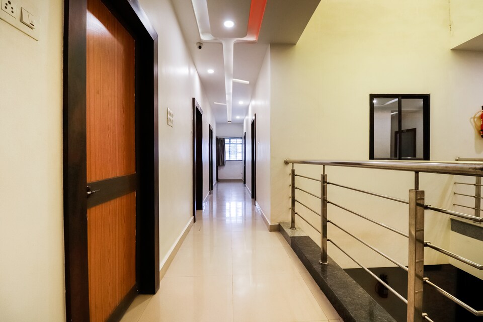 OYO 44918 Sri Shivam Hotel, Gondia, Gondia