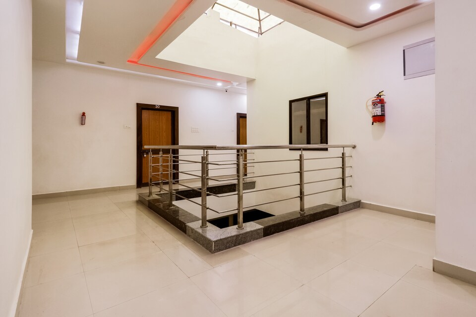 OYO 44918 Sri Shivam Hotel, Gondia, Gondia