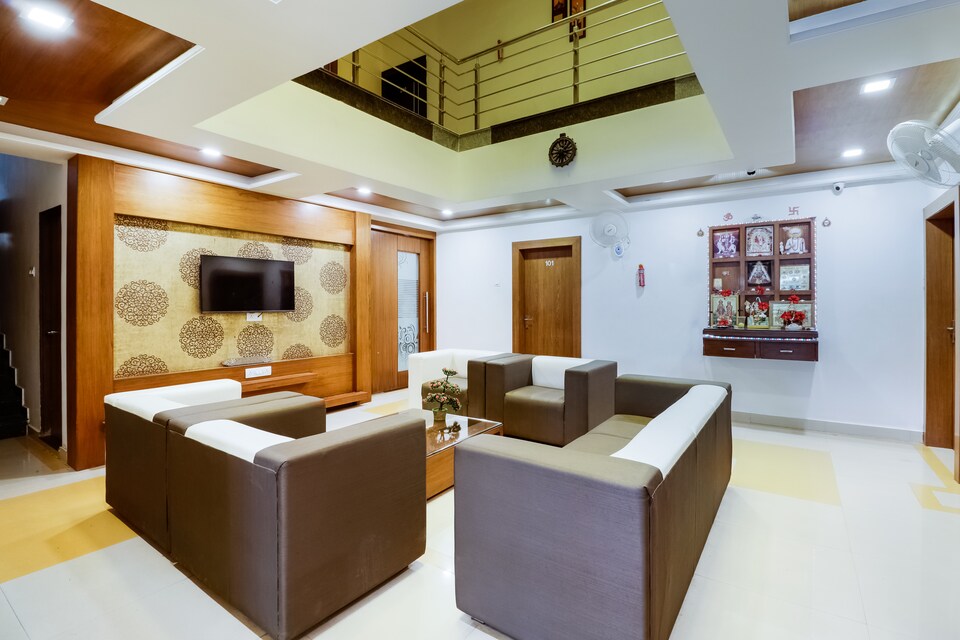 OYO 44918 Sri Shivam Hotel, Gondia, Gondia