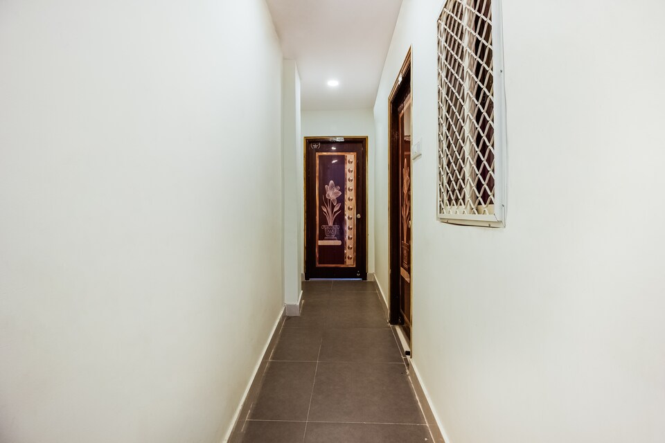 OYO 44823 Bhasker Residency , Secunderabad Railway Station, Hyderabad