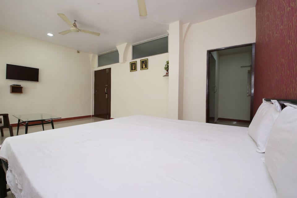 SPOT ON 44921 Hotel Satkar, Chhindwara city, Chhindwara