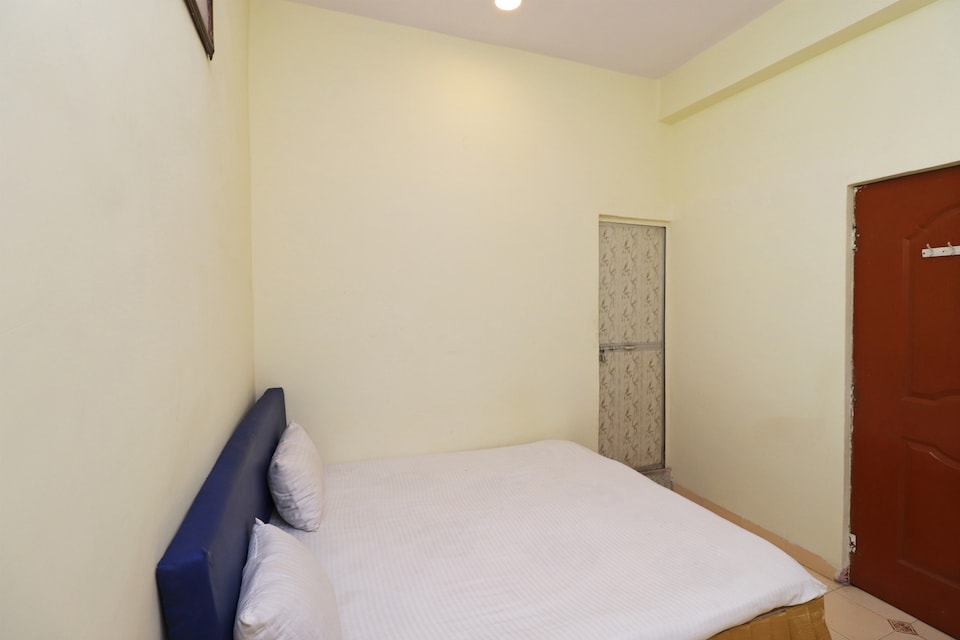 SPOT ON 44923 Hotel Shubhmangalam, Vijay Nagar - Jabalpur, Jabalpur