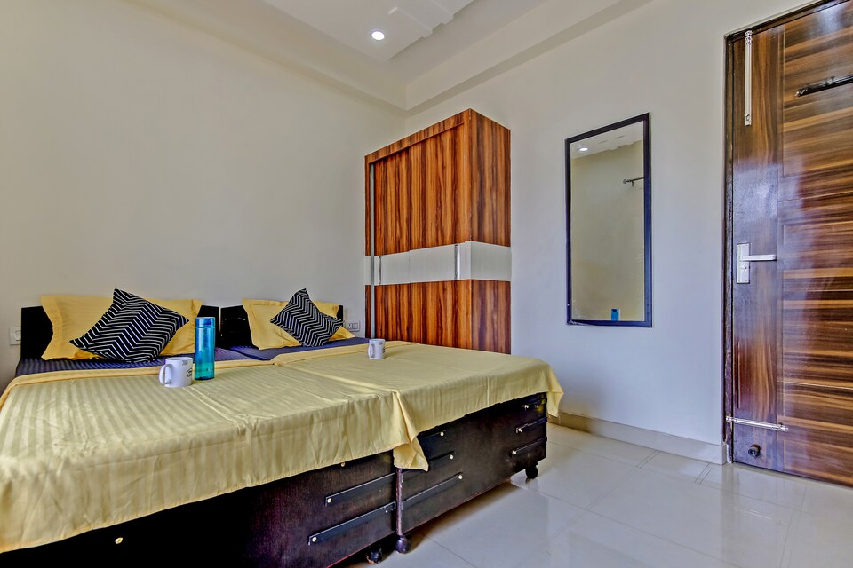 OYO LIFE GRG1551 Sector 57, Sohna Road, Gurgaon