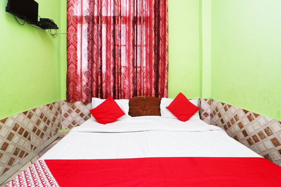 OYO 44936 Kohinoor Hotel , Chintpurni, Chintpurni