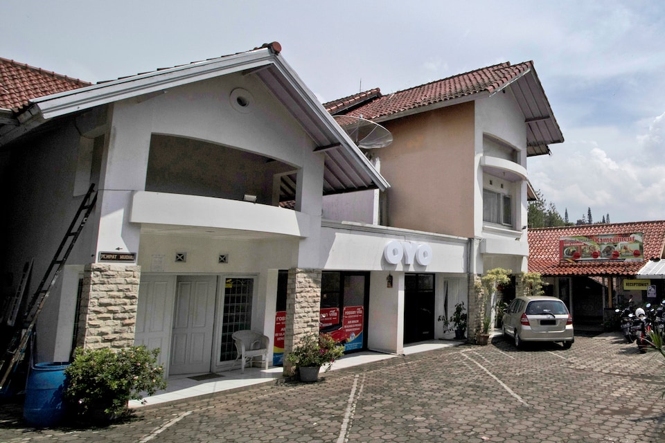 OYO 1107 Rossan Villa, Setiabudi Bandung, Bandung
