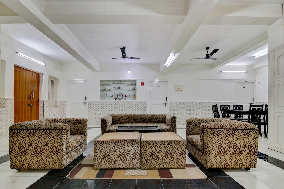 OYO Home 44946 Cozy Stay Chennai Airport, Airport Chennai, Chennai