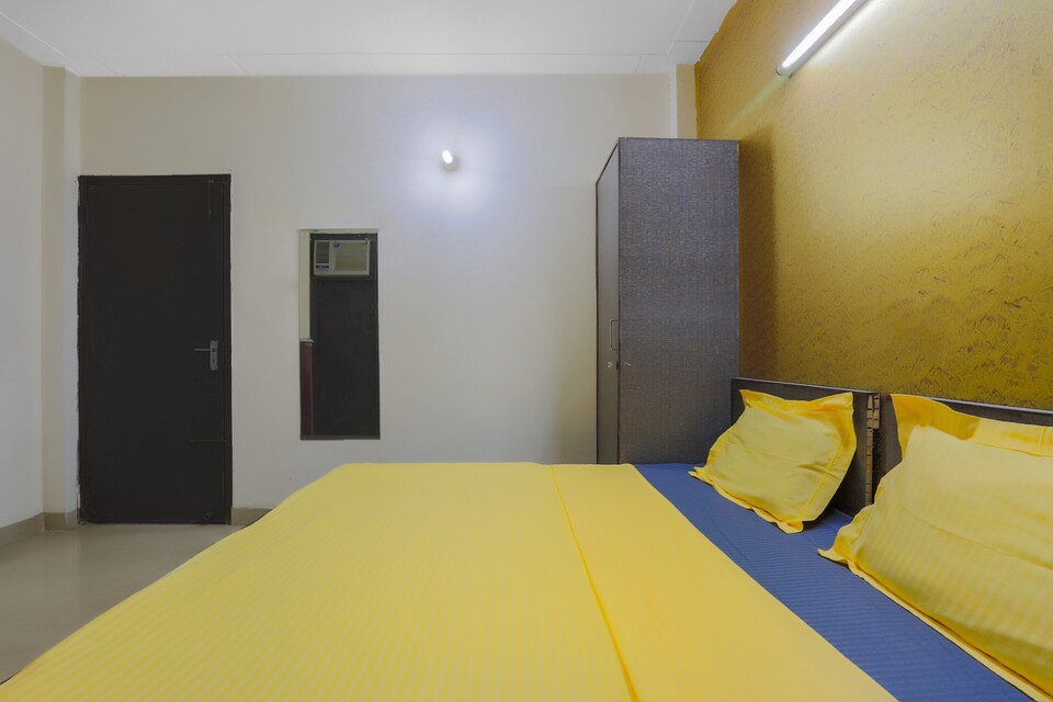 OYO LIFE GRG1557 Sector 24, Cyber City, Gurgaon