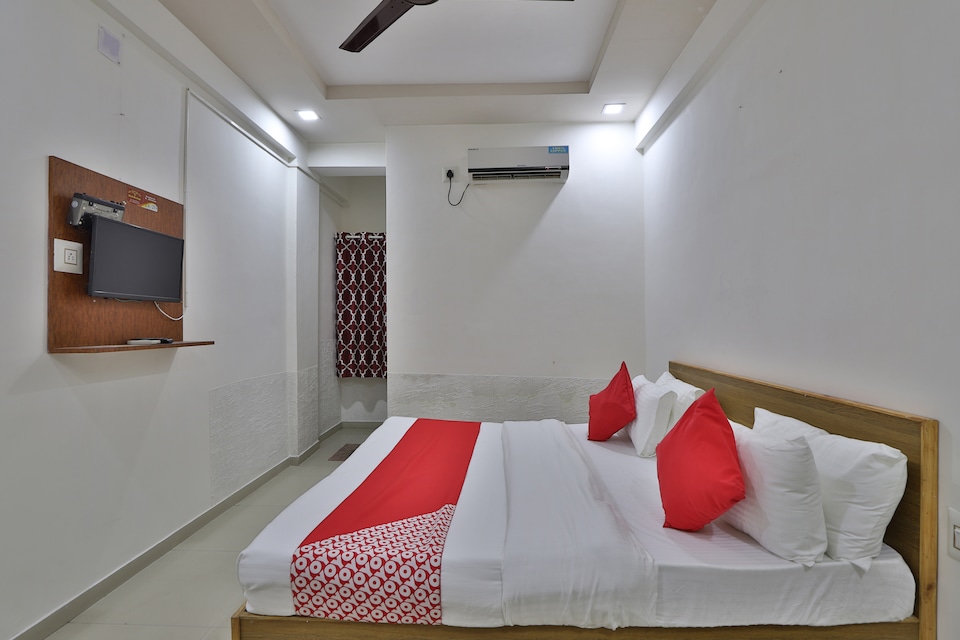 OYO 44961 Hotel Heritage, Mehsana, Mehsana