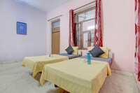 OYO LIFE GRG1559 Sector 38