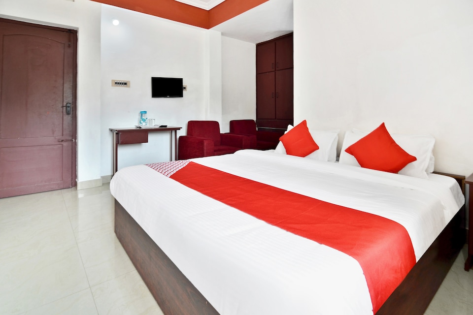 LIVE AS TVM501, Thampanoor Trivandrum, Trivandrum