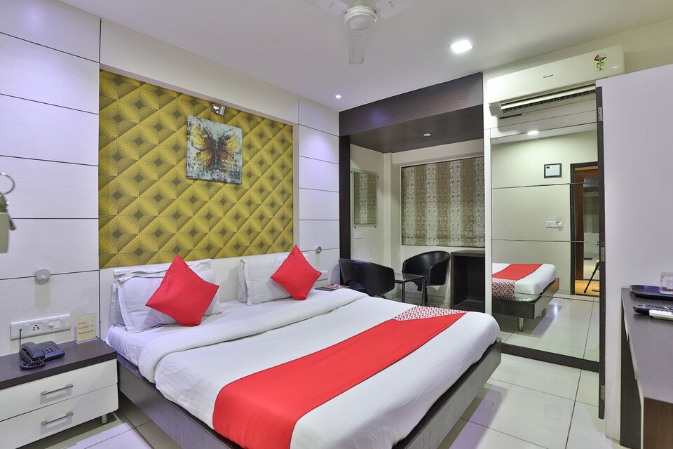 OYO 44976 Metro Park Hotel , Ashram Road Ahmedabad, Ahmedabad