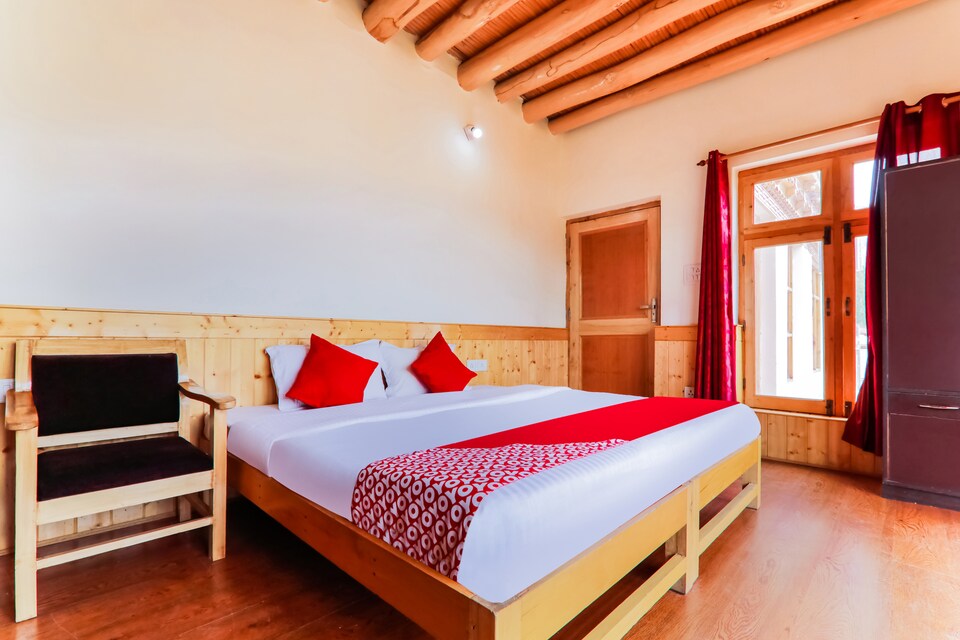 OYO 44993 Choszin Guest House, Kurzoo Road, Leh-Ladakh