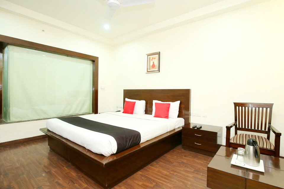Capital O 4004 I-square, Baddi, Baddi