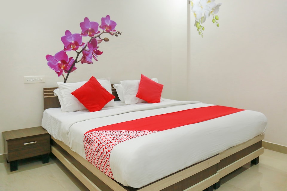 OYO 45000 Mountain Creek, Perinthalmanna, Malappuram