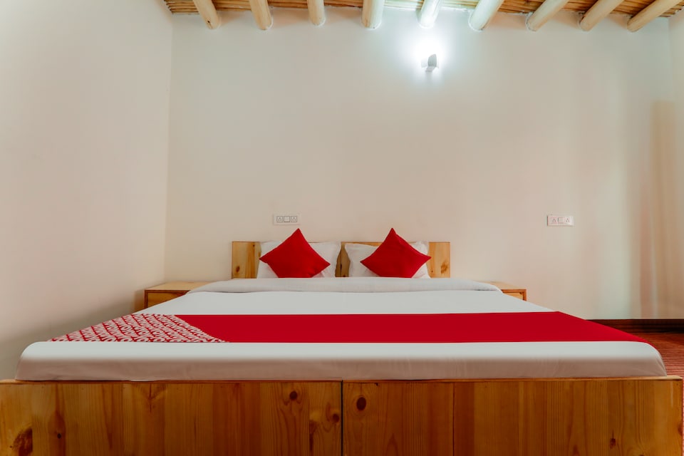 OYO 45003 Rigjung Guest House, Kurzoo Road, Leh-Ladakh