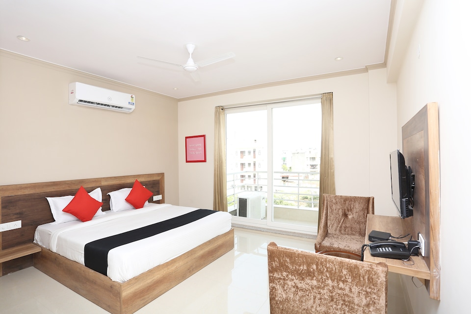 Capital O 45010 Forever Inn, Huda 2 Gurgaon, Gurgaon