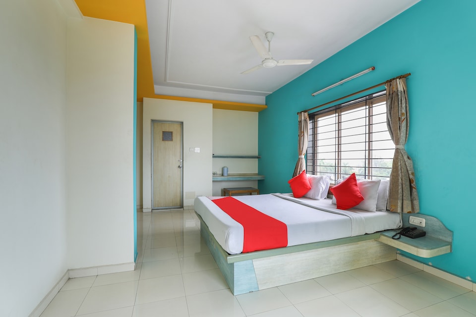 OYO 45022 Hotel Sunshine, Valsad, Valsad