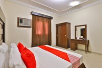 OYO 246 Hotel Hadeel Al Motamayezah