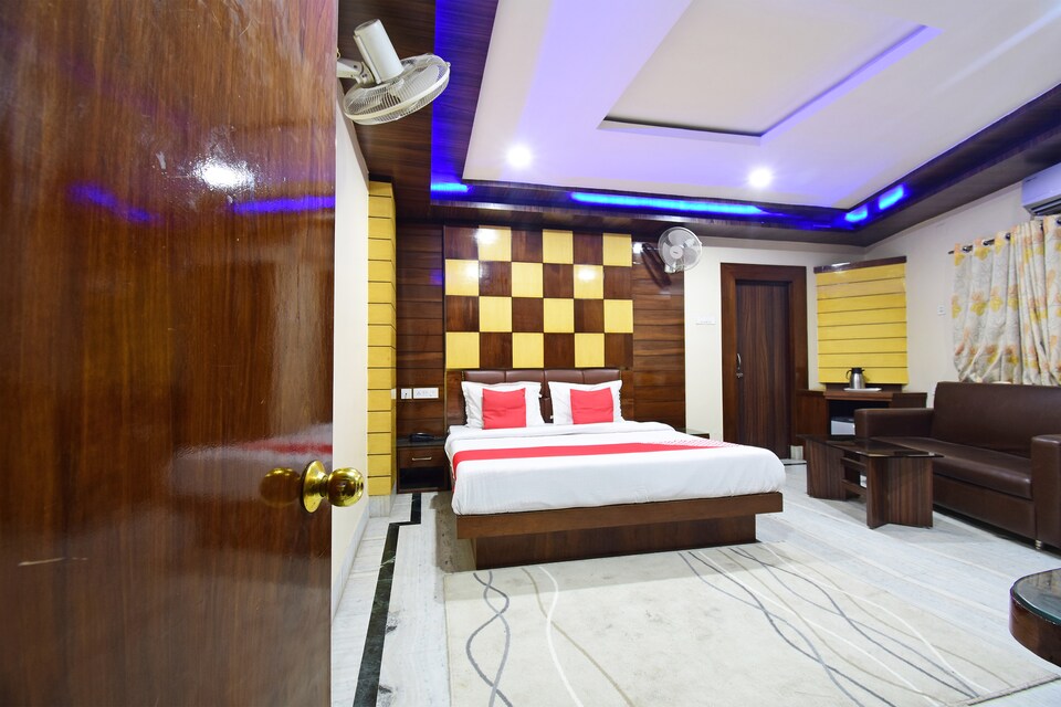 OYO 45038 Hotel Meera International, Asansol, Asansol