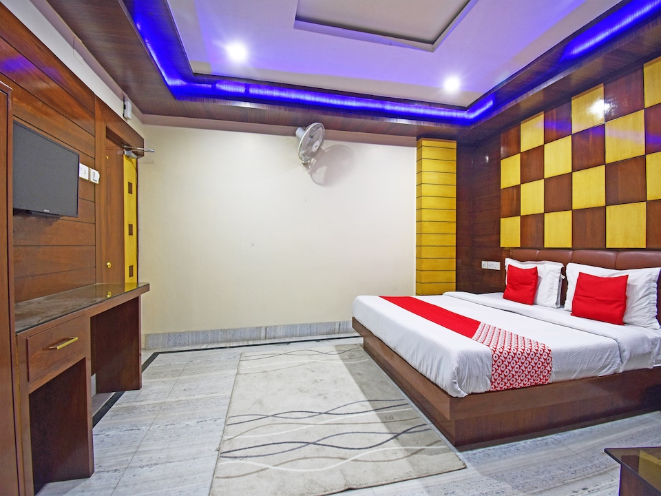 OYO 45038 Hotel Meera International, Asansol, Asansol