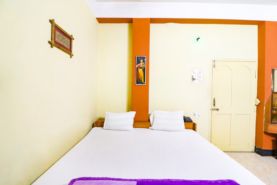 SPOT ON 45042 Green Valley Dip Foundation Guest House, Kolaghat, Kolkata