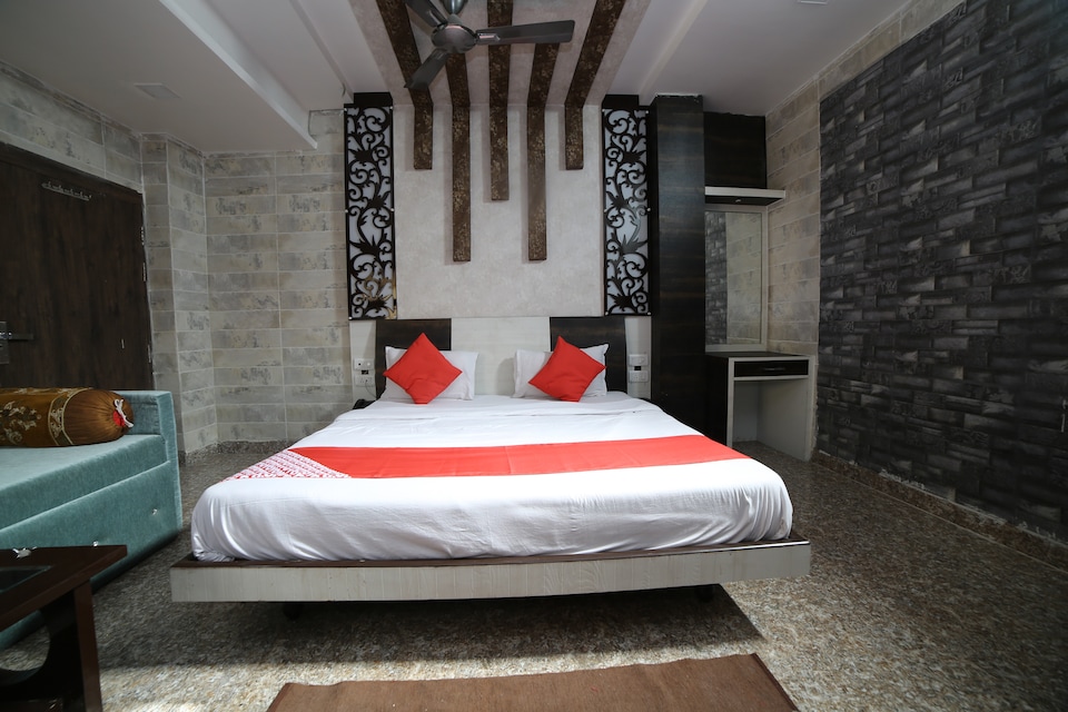 Capital O 45047 Hotel Sukh Sagar, Jhansi, Jhansi