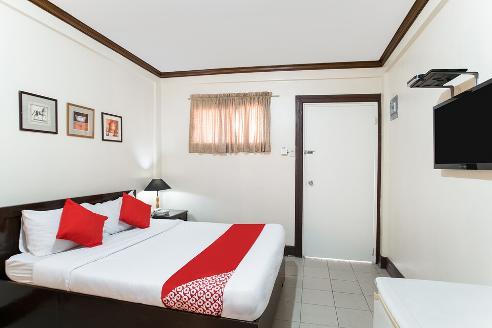 OYO 223 Marquis Hotel And Restaurant, Angeles, Pampanga