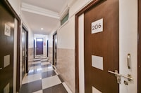 Hotel O King's Palace