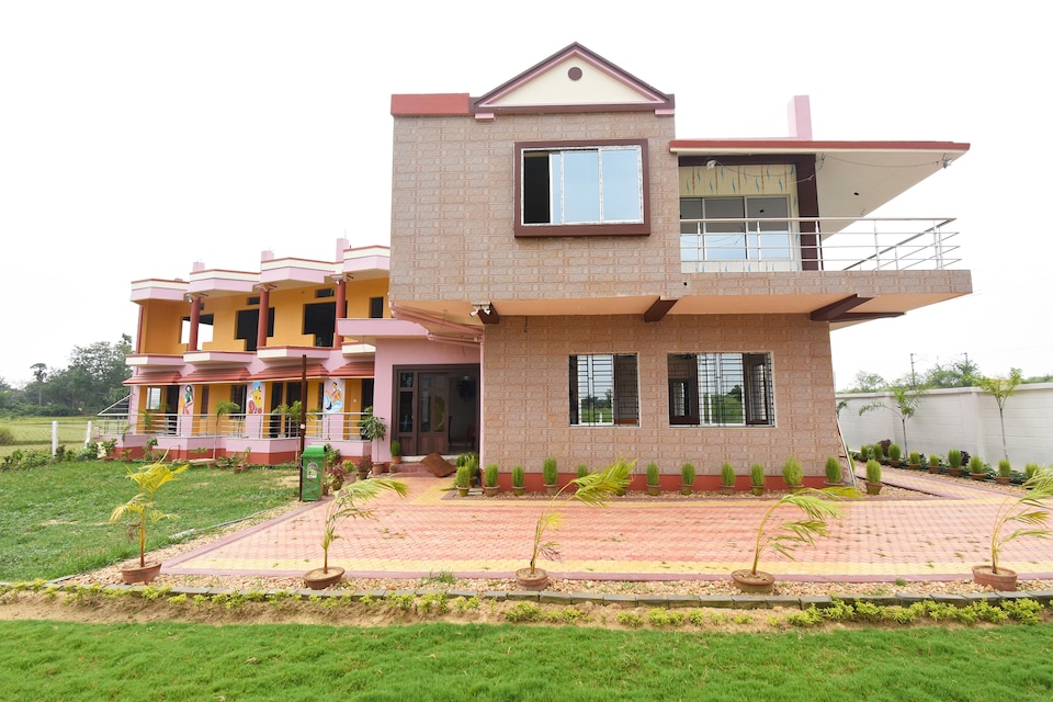 OYO 45068 Mrinalini Resort, Shantiniketan, Shantiniketan