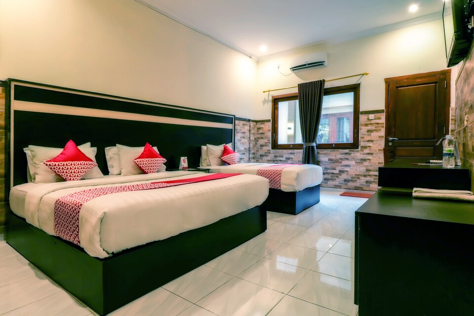 OYO 1117 New Garuda Hotel, Buleleng, Bali