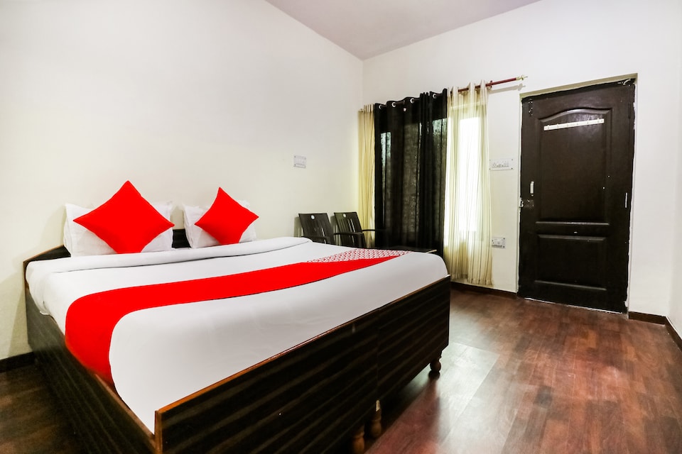 OYO 45077 Inder Palace, Uttarkashi, Uttarkashi